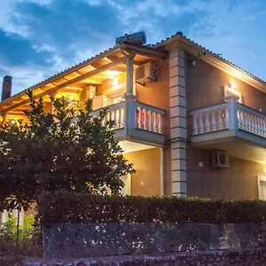  Apartament La Casa Di Linda Grecia
