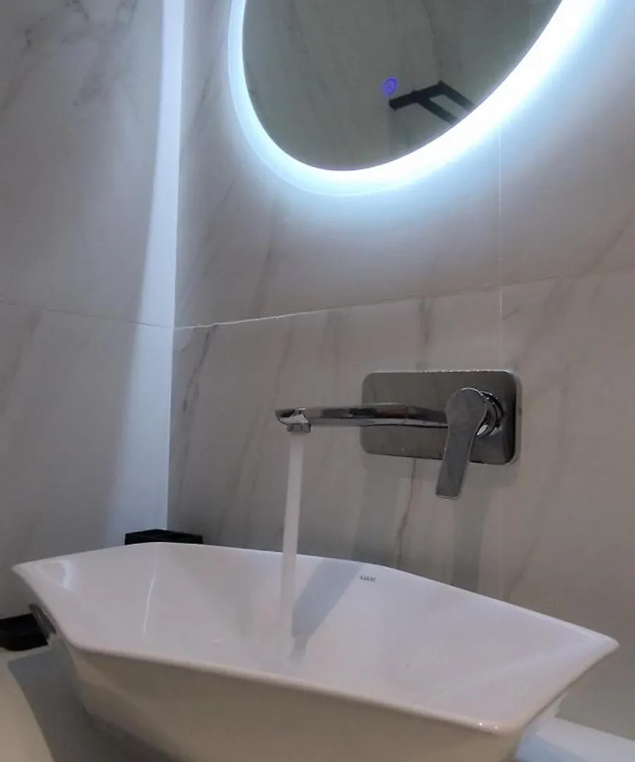 Studios Lainis Toroni Aparthotel